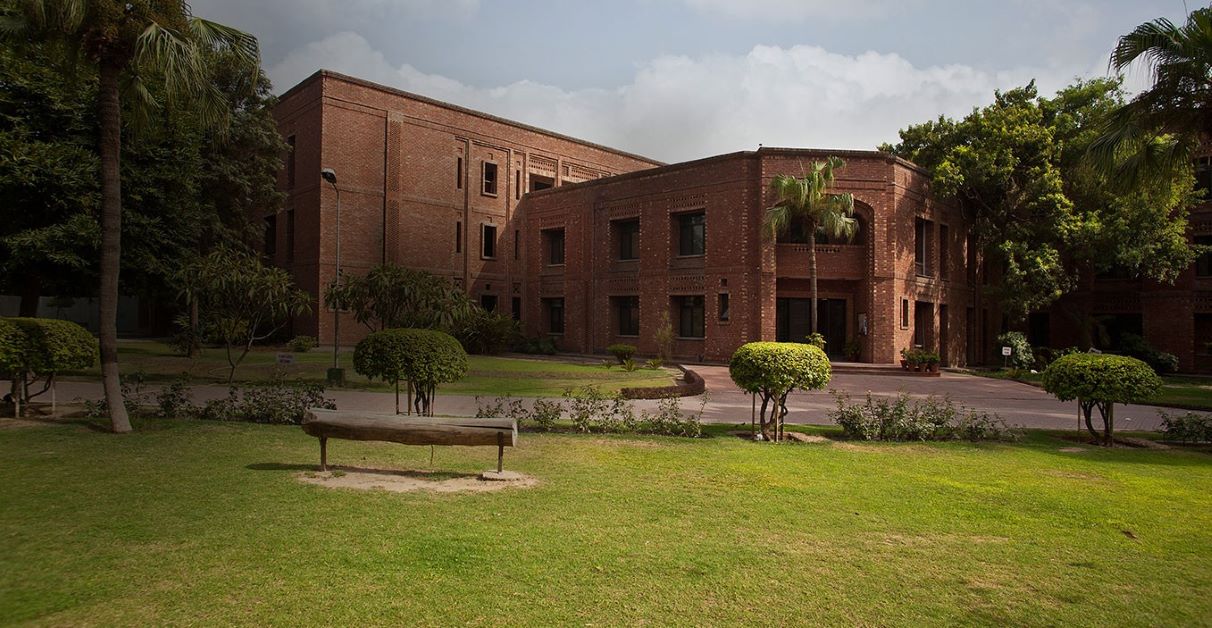 Kinnaird College