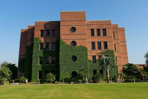 Lahore University of Management Sciences LUMS Lahore University of Management Sciences LUMS