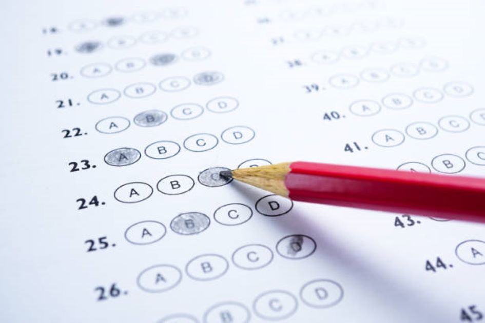 Class 11 Economics Past Paper 2024 BISE Faisalabad