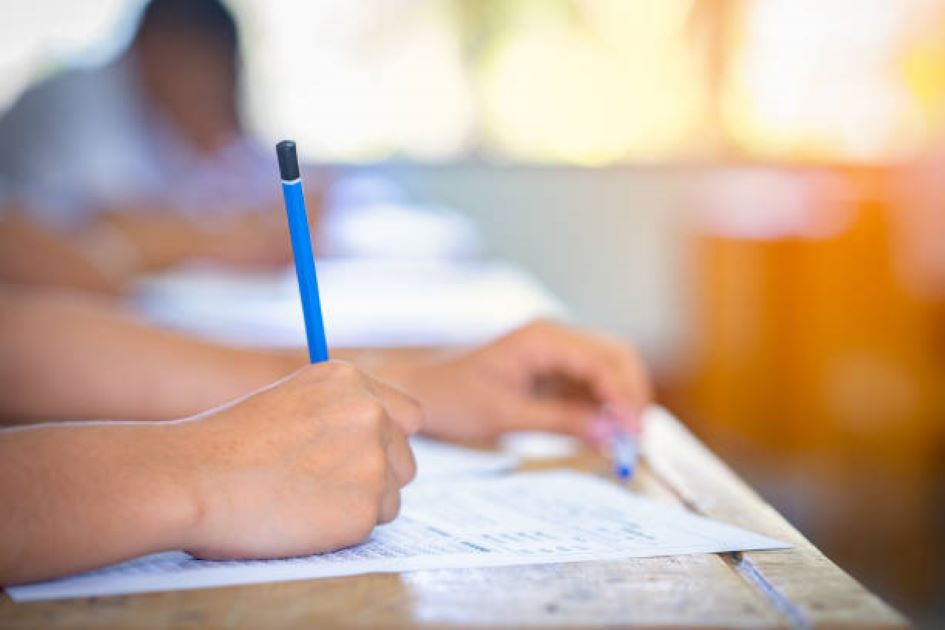 BISE Lahore Class 11 Islamiat-e-Lazmi Morning Past Paper 2018