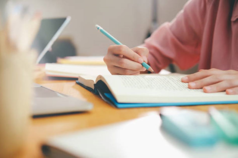 BISE Lahore 11th Class Economics Past Paper 2022