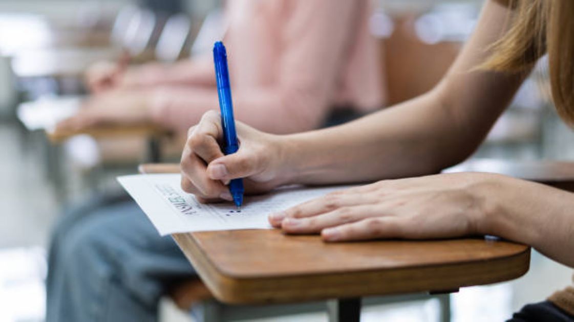 BISE Lahore Class 11 Islamiat-e-Lazmi Morning Past Paper 2023
