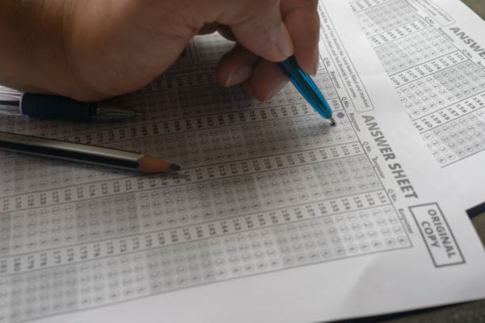 Class 11 Economics Past Paper 2024 BISE Dera Ghazi Khan