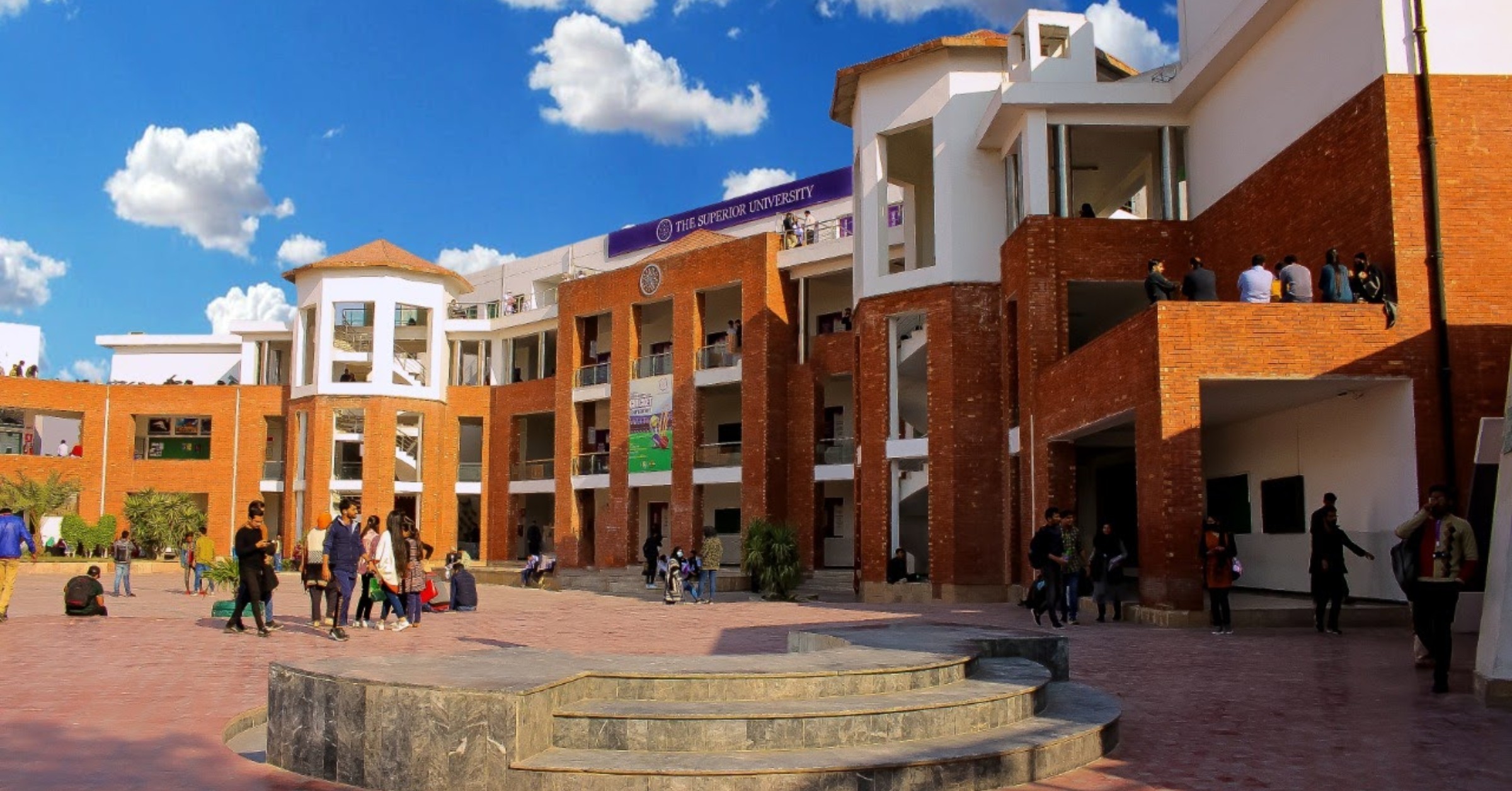 Azra Naheed Medical College Lahore