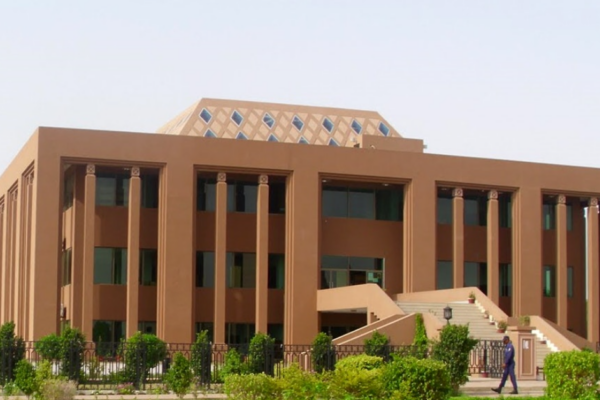 Mehran University of Engineering and Technology (MUET)