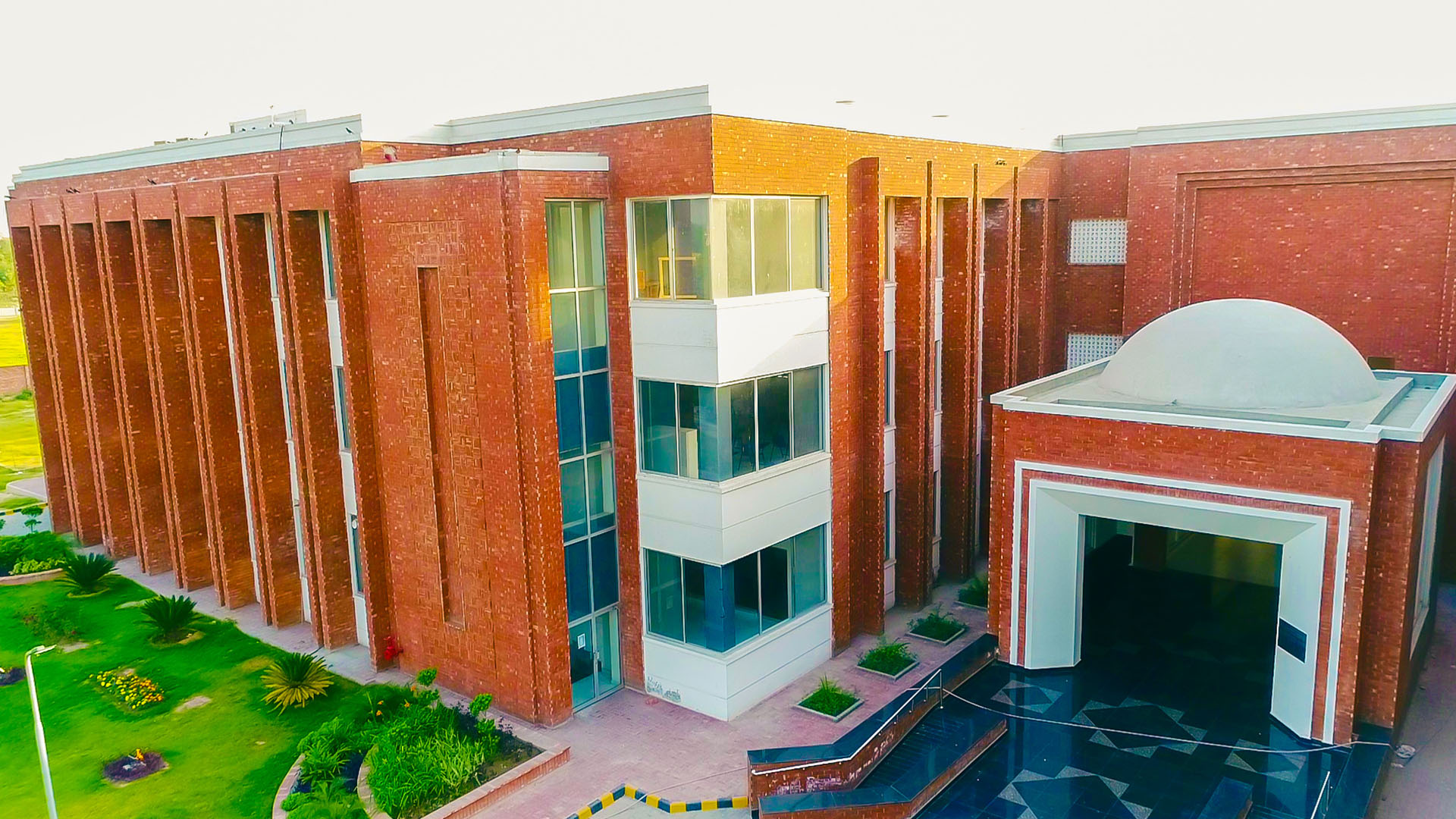 Ameer-ud-Din Medical College