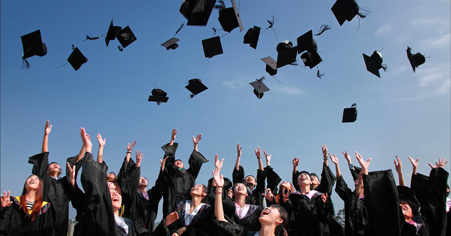 Fully Funded Scholarships in Hungary for Pakistani Students
