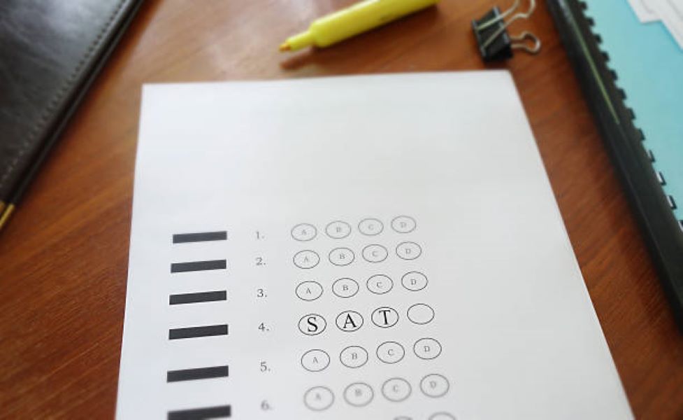 BISE Lahore Physics Past Paper 2021