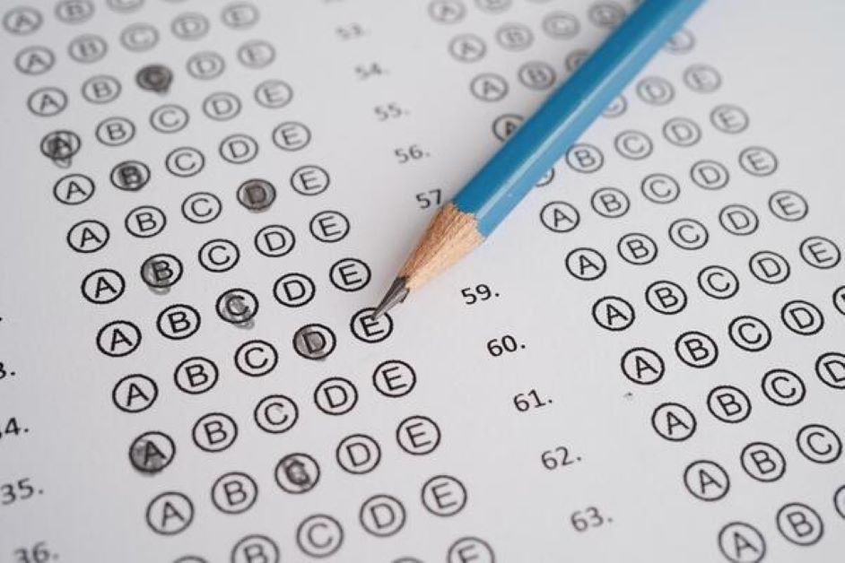 BISE Lahore Physics Past Paper 2018 Evening