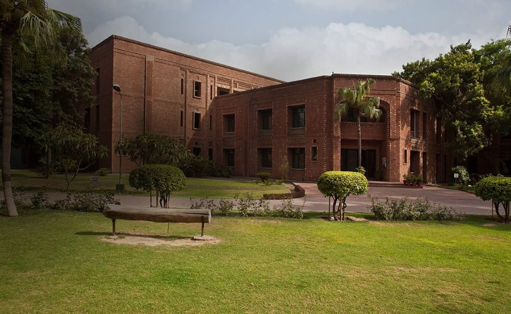 Kinnaird College
