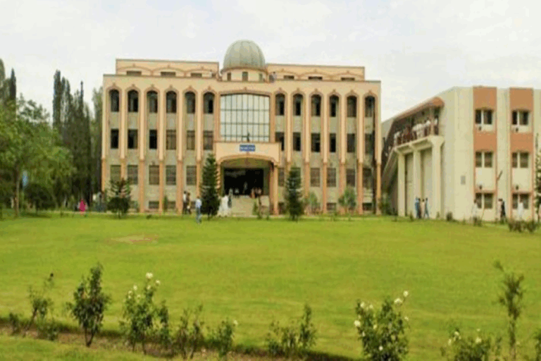 Mir Chakar Khan Rind University Sibi | Parhlo Pakistan