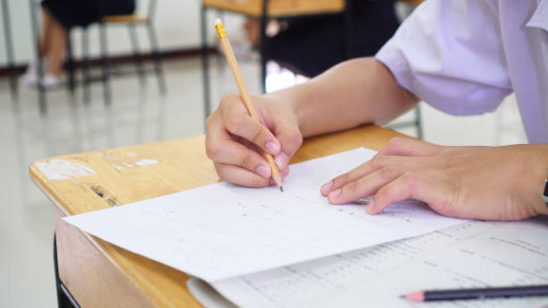 BISE Lahore Islamiat-e-Ikhtiari Past Paper 2023 Annual Part-II, Group-I (Morning)