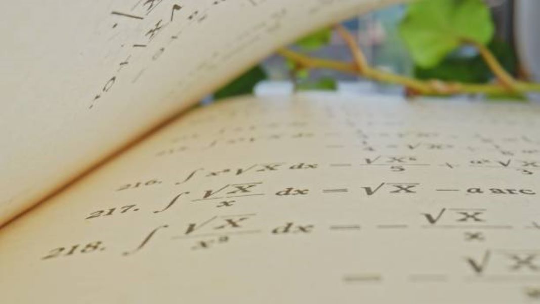 BISE Multan Physics Past Paper 2019 Part-II Evening