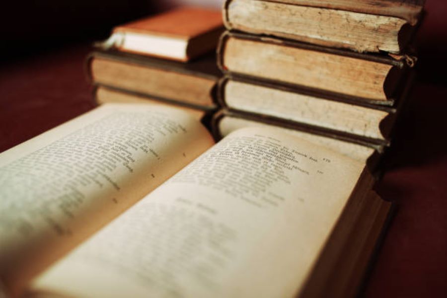 English Past Paper 2018 Morning Bawalpur Board