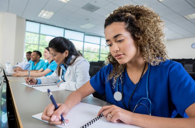 scholarships for medical students