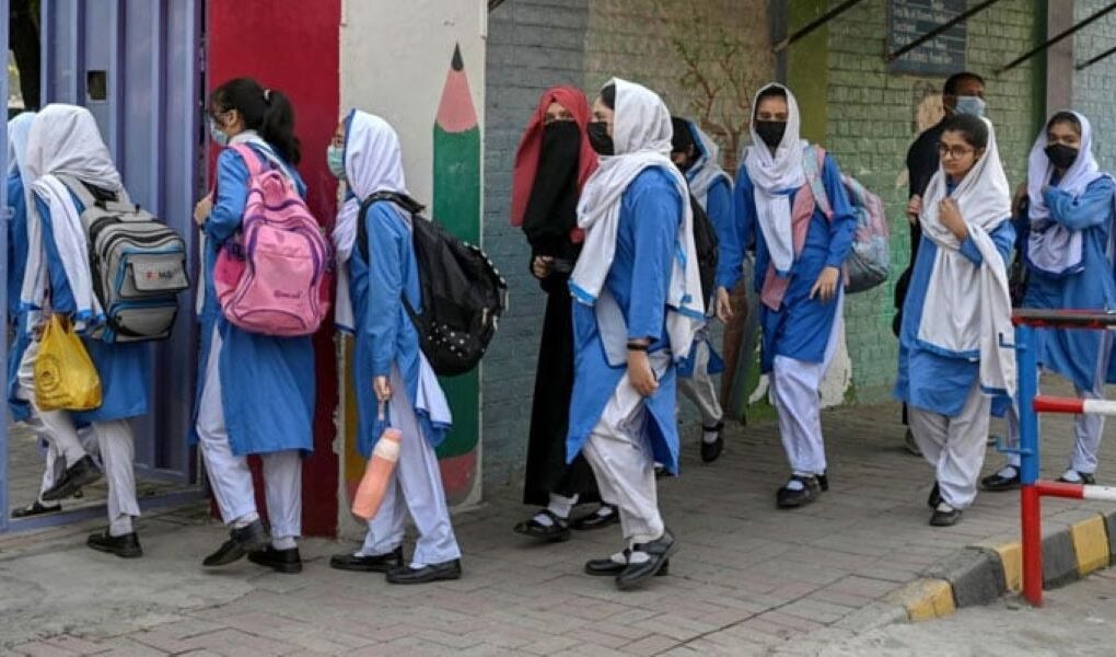 Lahore Schools Reopen on September 1