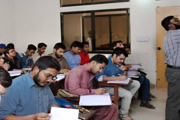 Regulating Private Academies
