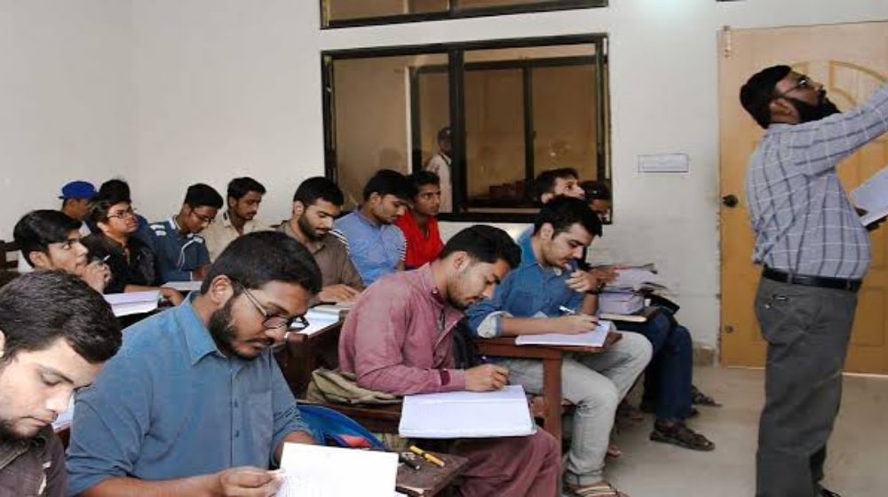 Regulating Private Academies