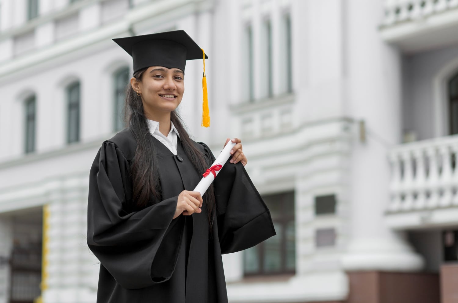 Top Scholarships for Pakistani Students in 2025