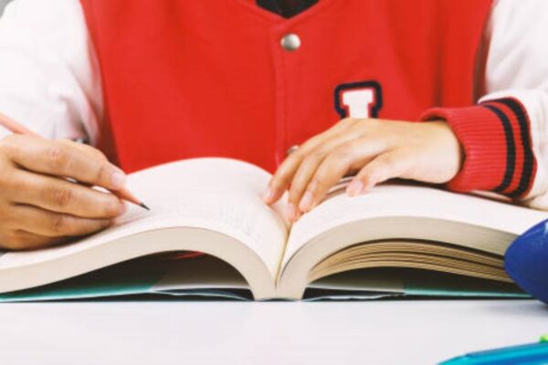 Class 10 English Past Paper 2024 Evening – BISE Lahore Class 10 English Past Paper 2024 Evening BISE Lahore