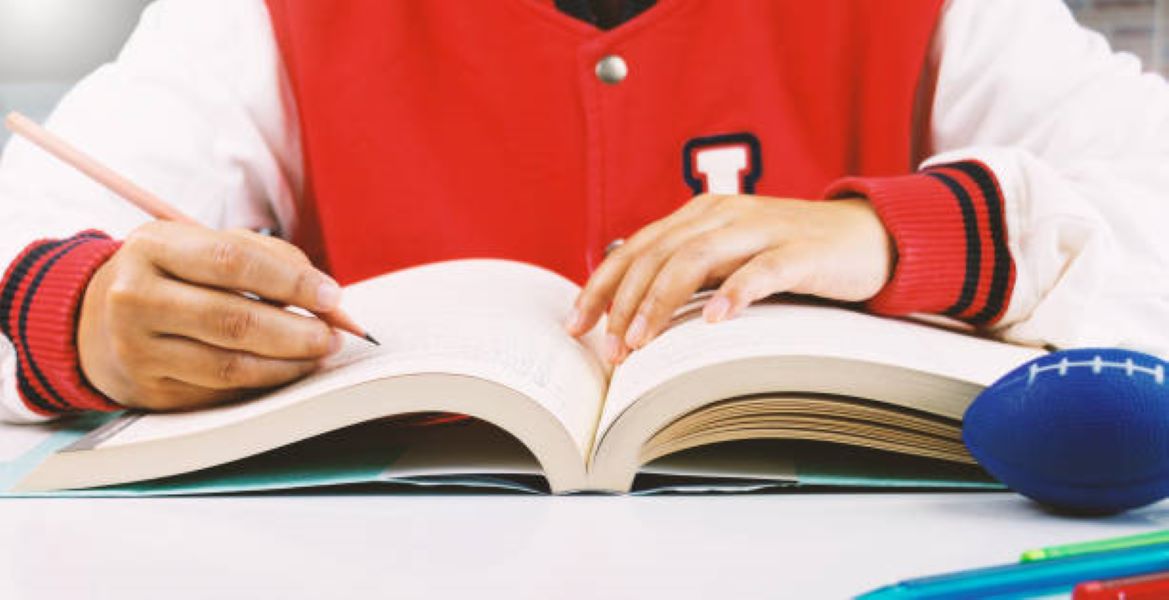 Class 10 English Past Paper 2024 Evening BISE Lahore
