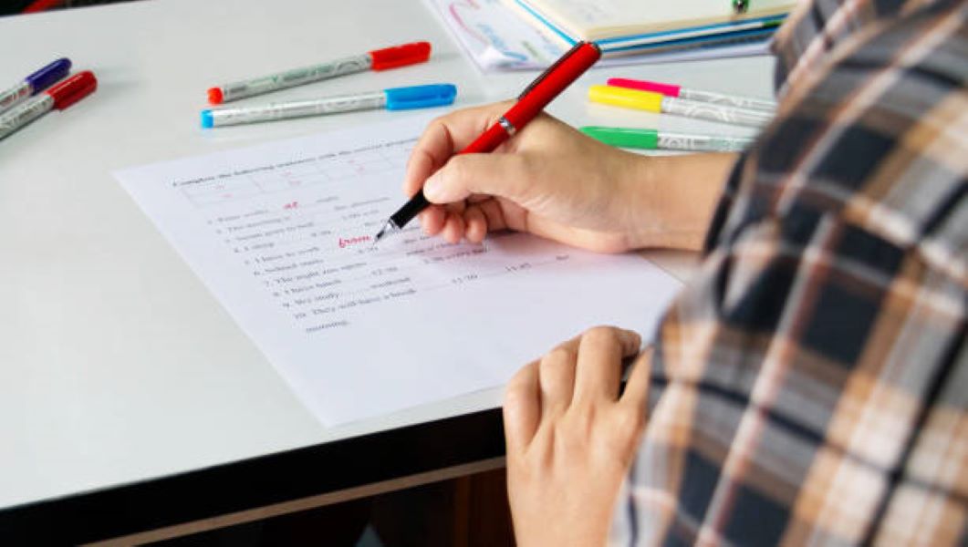 Class 10 English Past Paper 2022 Morning BISE Lahore