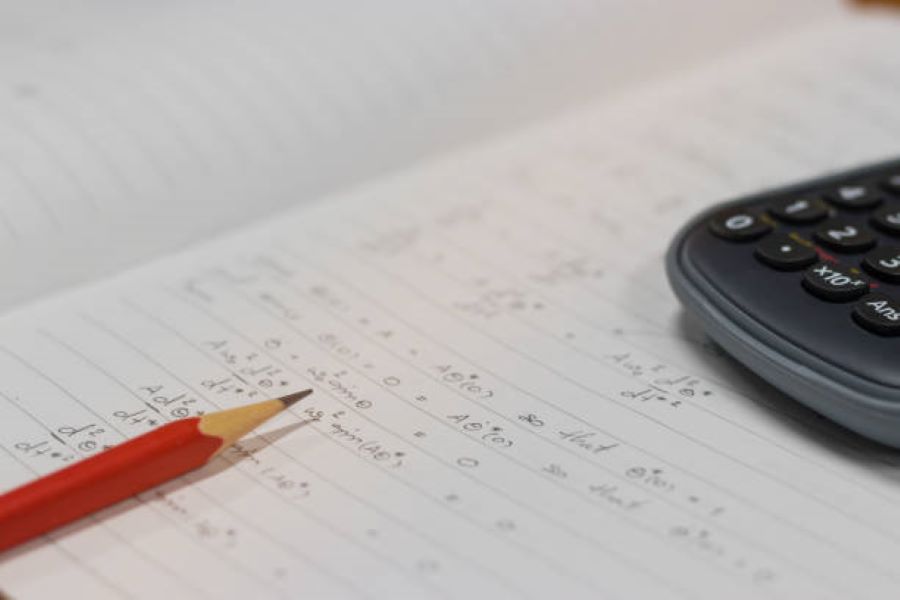 Lahore Board Class 10 Mathematics Past Paper 2023 Morning Session