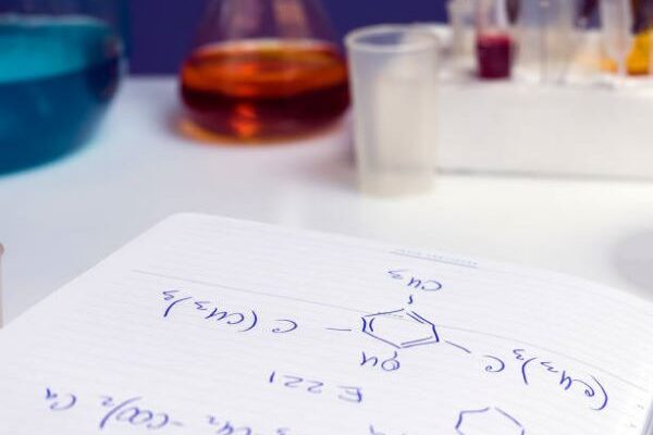 BISE Lahore Chemistry 10th Class Evening Past Paper 2024 BISE Lahore 2024 Chemistry Class 10 Evening Session Past Paper