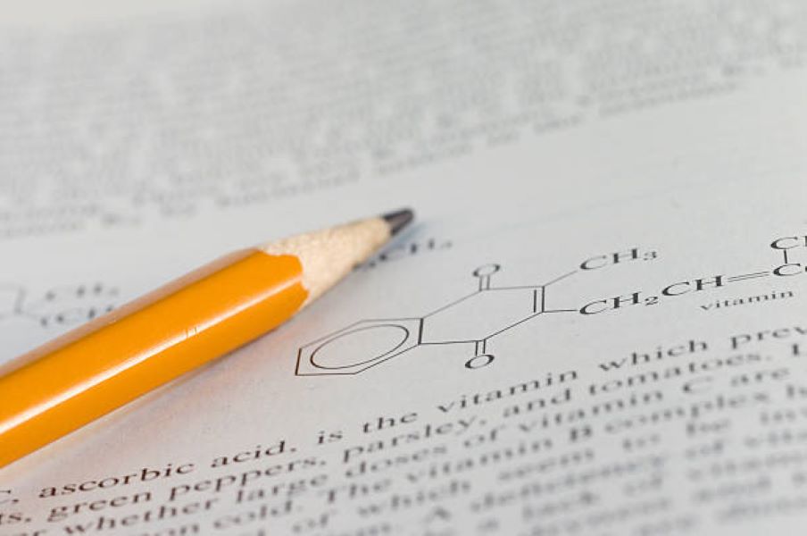 BISE Lahore 2018 Chemistry Class 10 Morning Session Past Paper