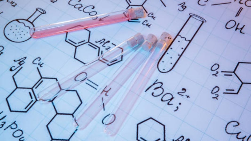 BISE Dera Ghazi Khan 10th Class Chemistry Past Paper 2022 Evening