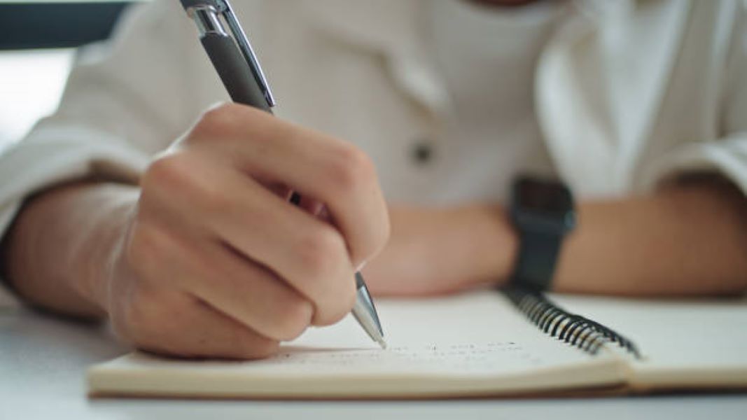 Urdu Past Paper 2023 Evening Faisalabad Board Class 10