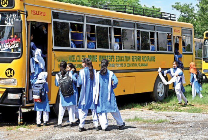 Sindh Introduces Safe Transport System to Increase Girls School Enrollment