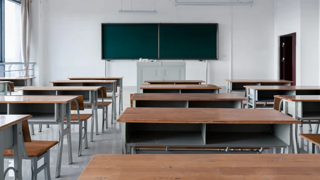 Schools in Punjab Shift to 4 Day Week as Friday Holiday Announced