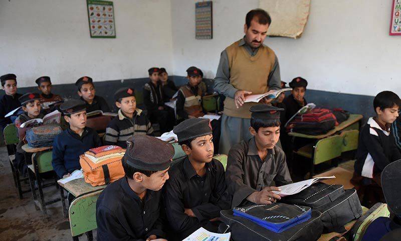 KP Government to Outsource 2000 Public Schools