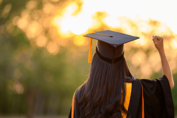 Study in Canada with Dr. Guangwei Ouyang Entrance Scholarship