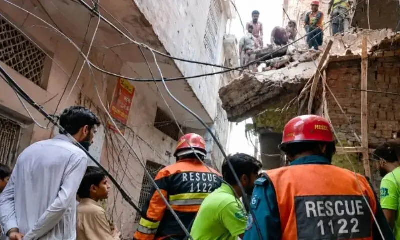 School Roof Collapse in Lahore